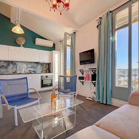 Apartment Exceptionnel 3 Pieces Avec Terrasse Vue Sur Vieux Port Centre L! A2b195 Cannes